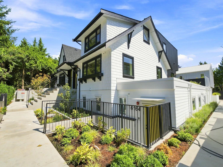 6166 Granville Street, Vancouver, BC, V6M 3E3 - 29