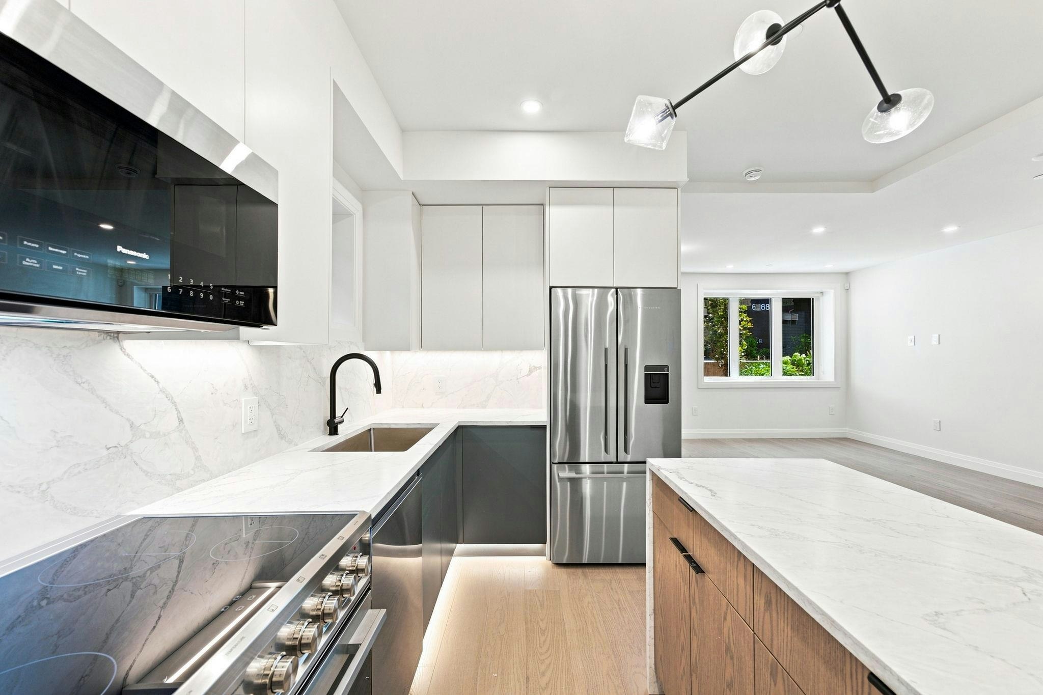 6166 Granville Street, Vancouver, BC, V6M 3E3 - 11
