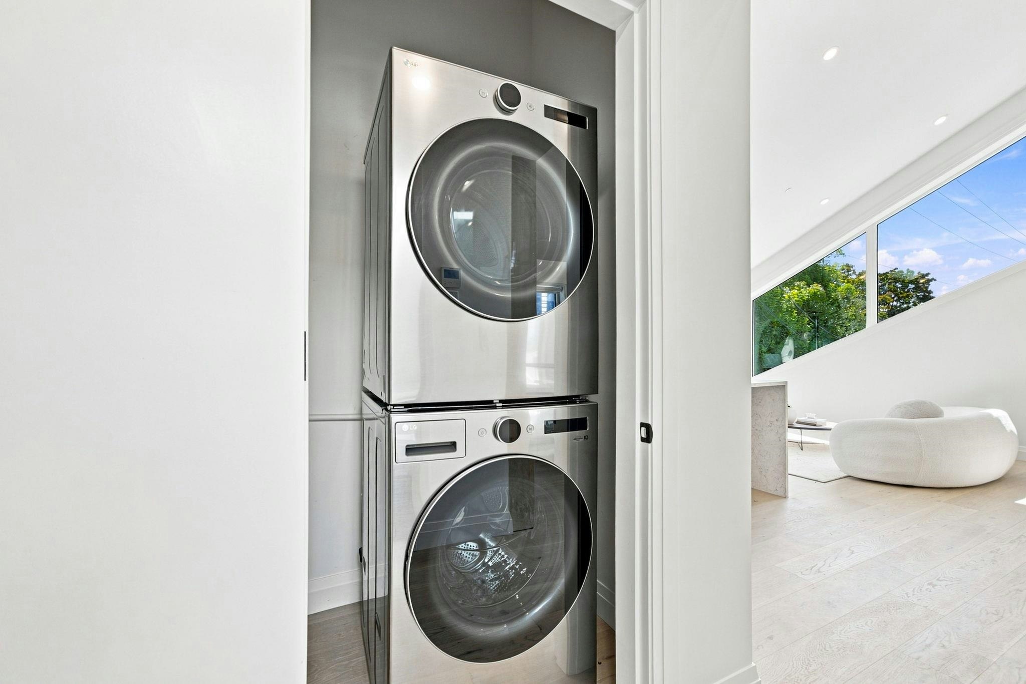 6168 Granville Street, Vancouver, BC, V6M 3E3 - 30