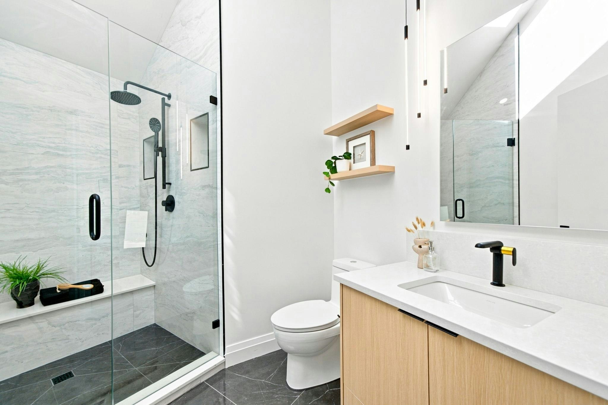 6168 Granville Street, Vancouver, BC, V6M 3E3 - 27