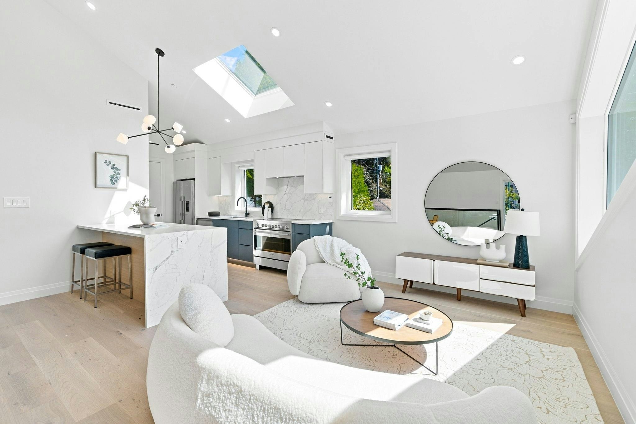 6168 Granville Street - 4