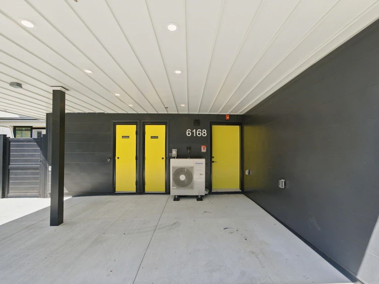 6168 Granville Street, Vancouver, BC, V6M 3E3 - 35