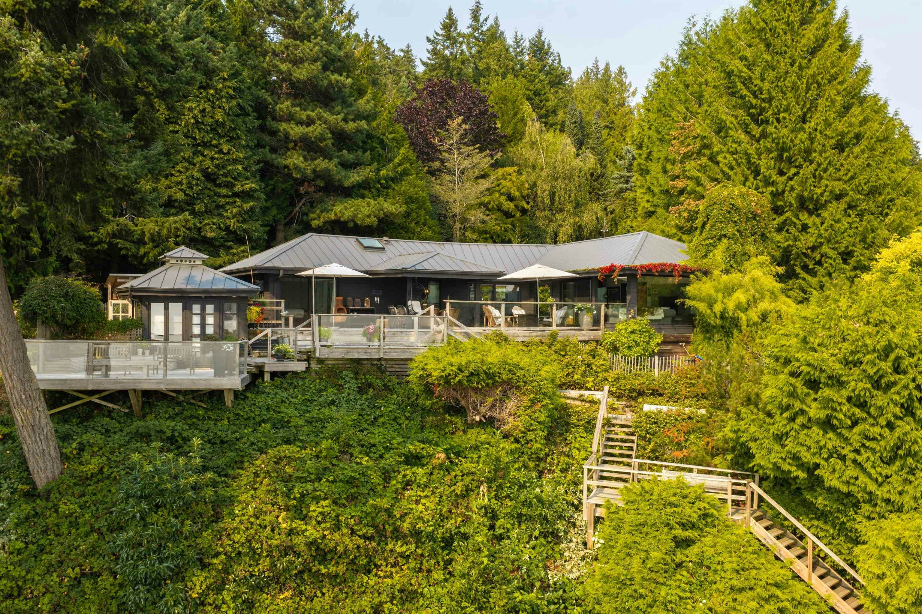 1801 Arbutus Point Road, Bowen Island, BC, V0N 1G2