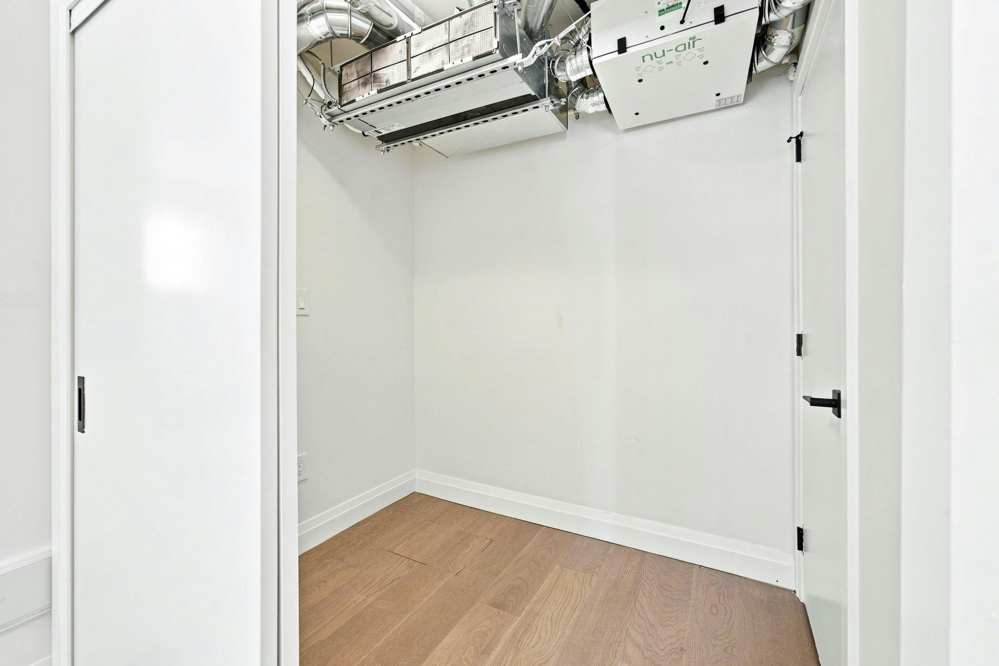 6170 Granville Street, Vancouver, BC, V6M 3E3 - 21
