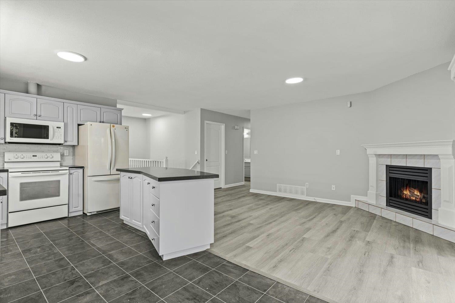 44669 Monte Vista Drive, Chilliwack, BC, V2R 3K5 - 12