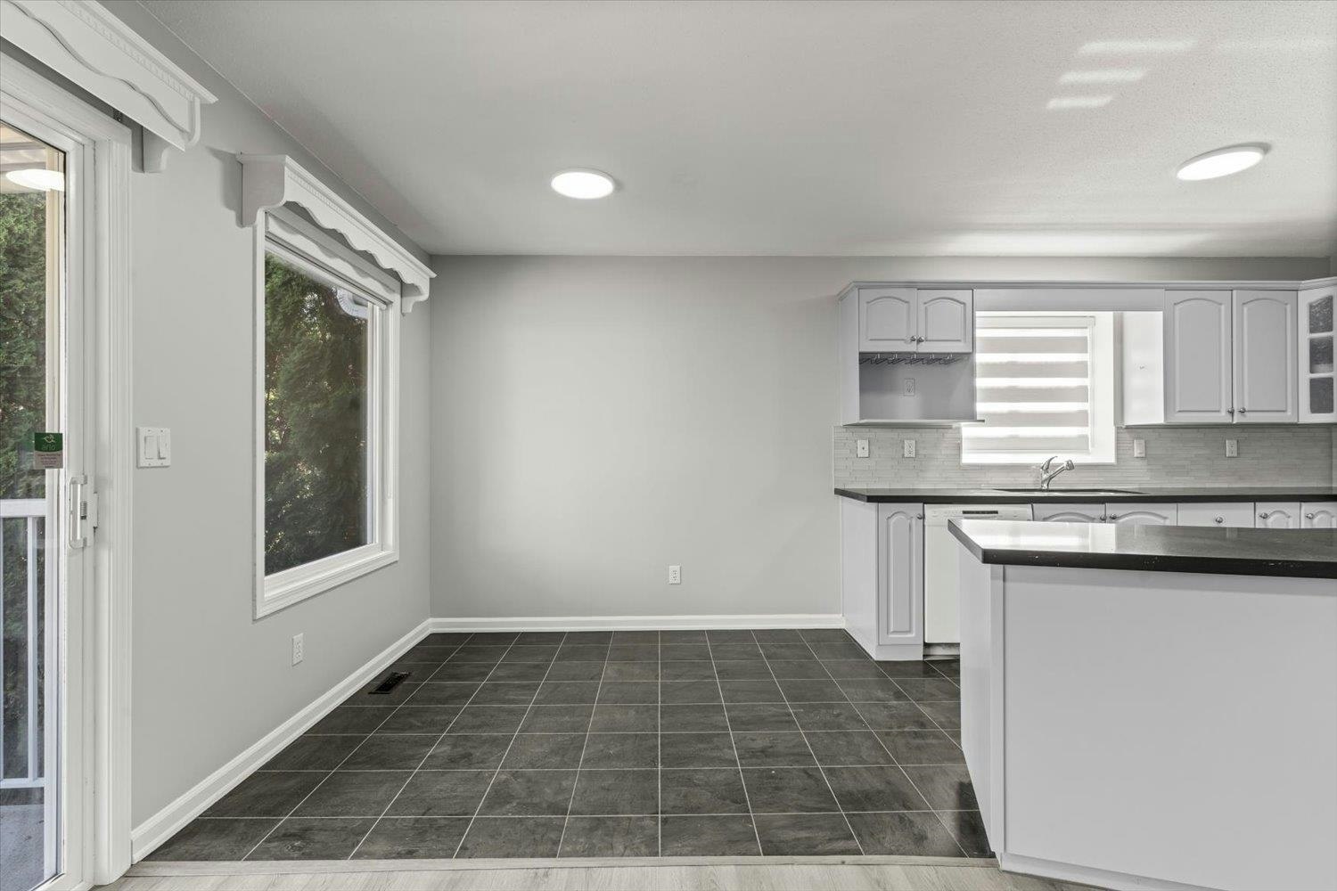 44669 Monte Vista Drive, Chilliwack, BC, V2R 3K5 - 9