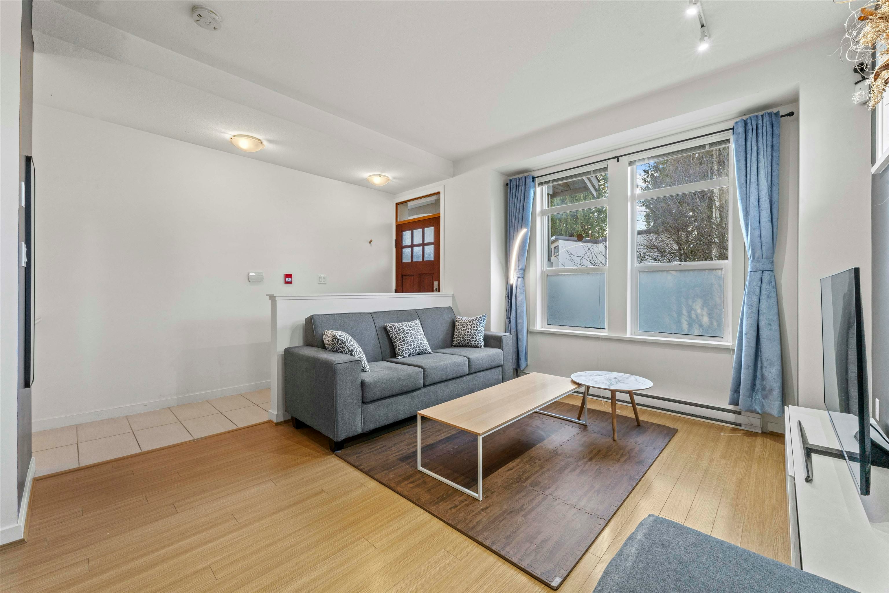 15-5771 Irmin Street, Burnaby, BC, V5J 0C5