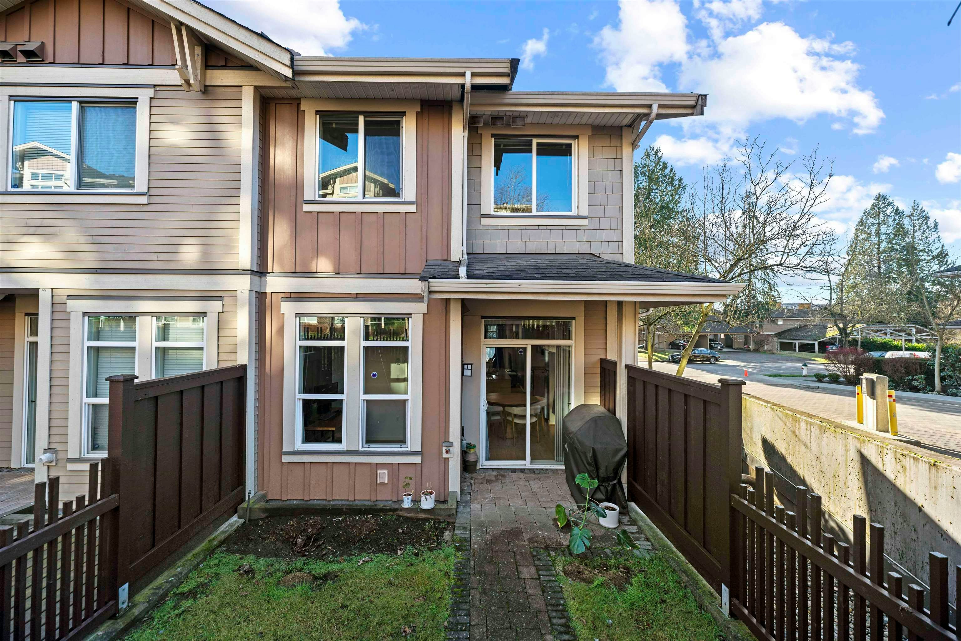 15-5771 Irmin Street, Burnaby, BC, V5J 0C5