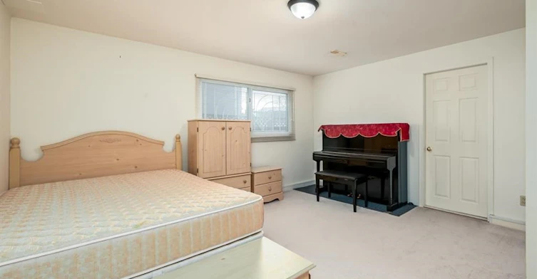 6031 Alta Court, Richmond, BC, V7C 4A2 - 6