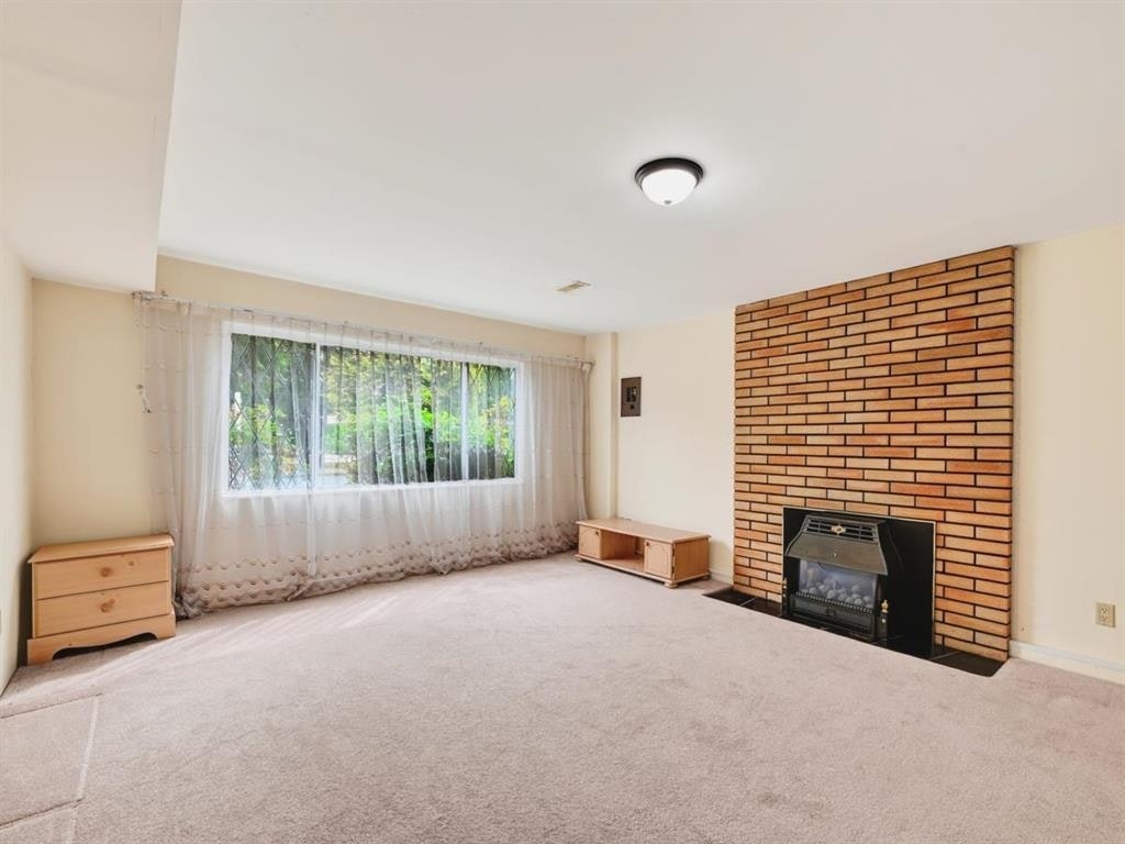 6031 Alta Court, Richmond, BC, V7C 4A2 - 3