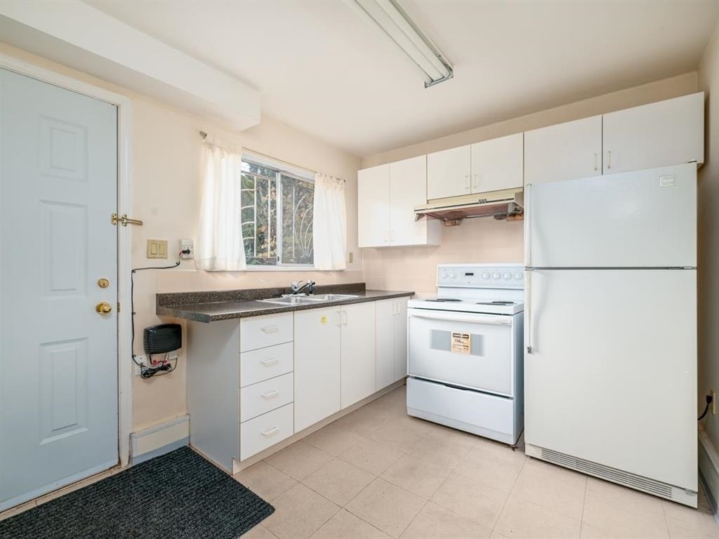 6031 Alta Court, Richmond, BC, V7C 4A2 - 13