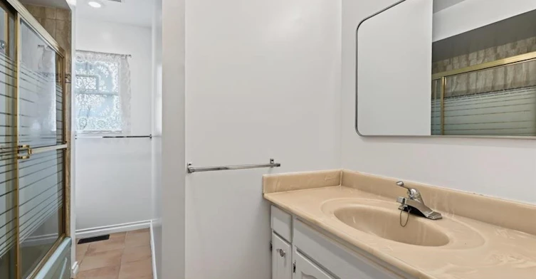 6031 Alta Court, Richmond, BC, V7C 4A2 - 12