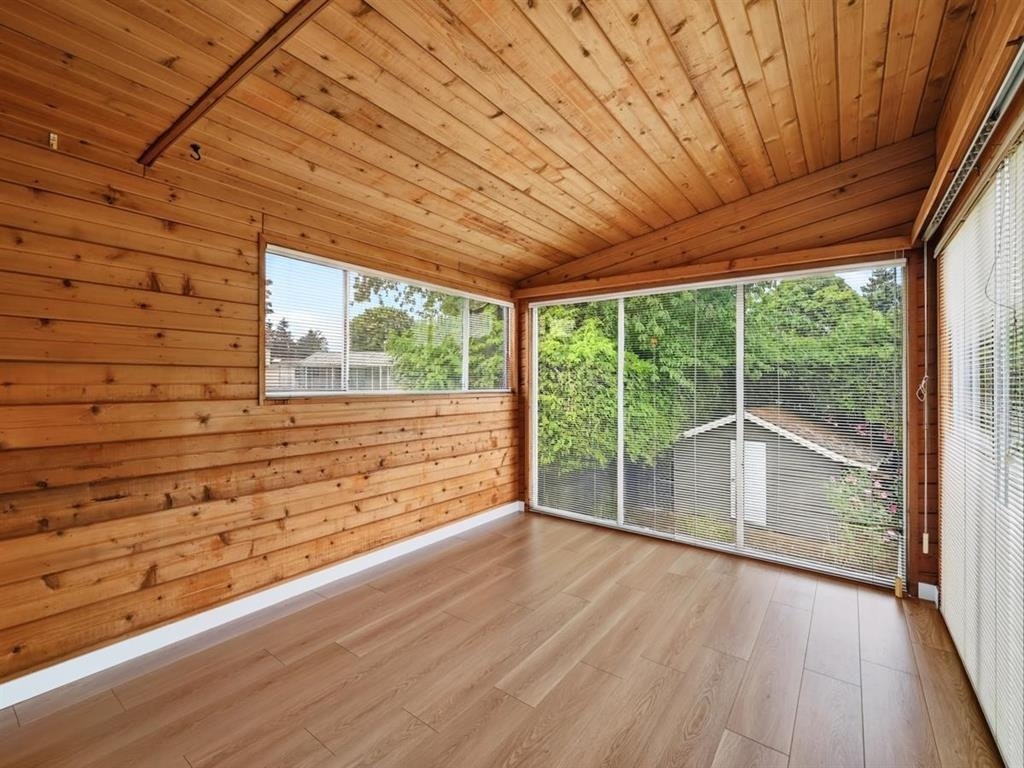 6031 Alta Court, Richmond, BC, V7C 4A2 - 5