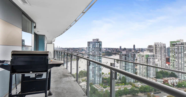 2720-89 Nelson Street, Vancouver, BC, V6Z 0E7 - 12