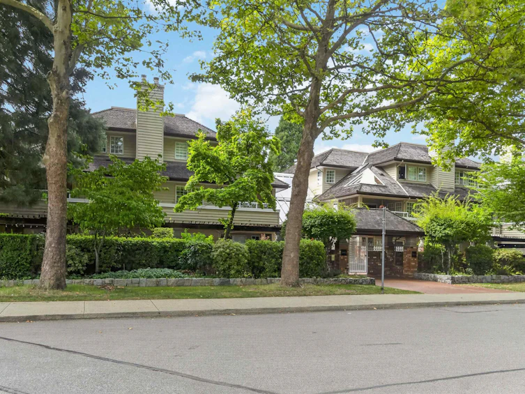 102-3441 Curle Avenue, Burnaby, BC, V5G 4P4 - 2