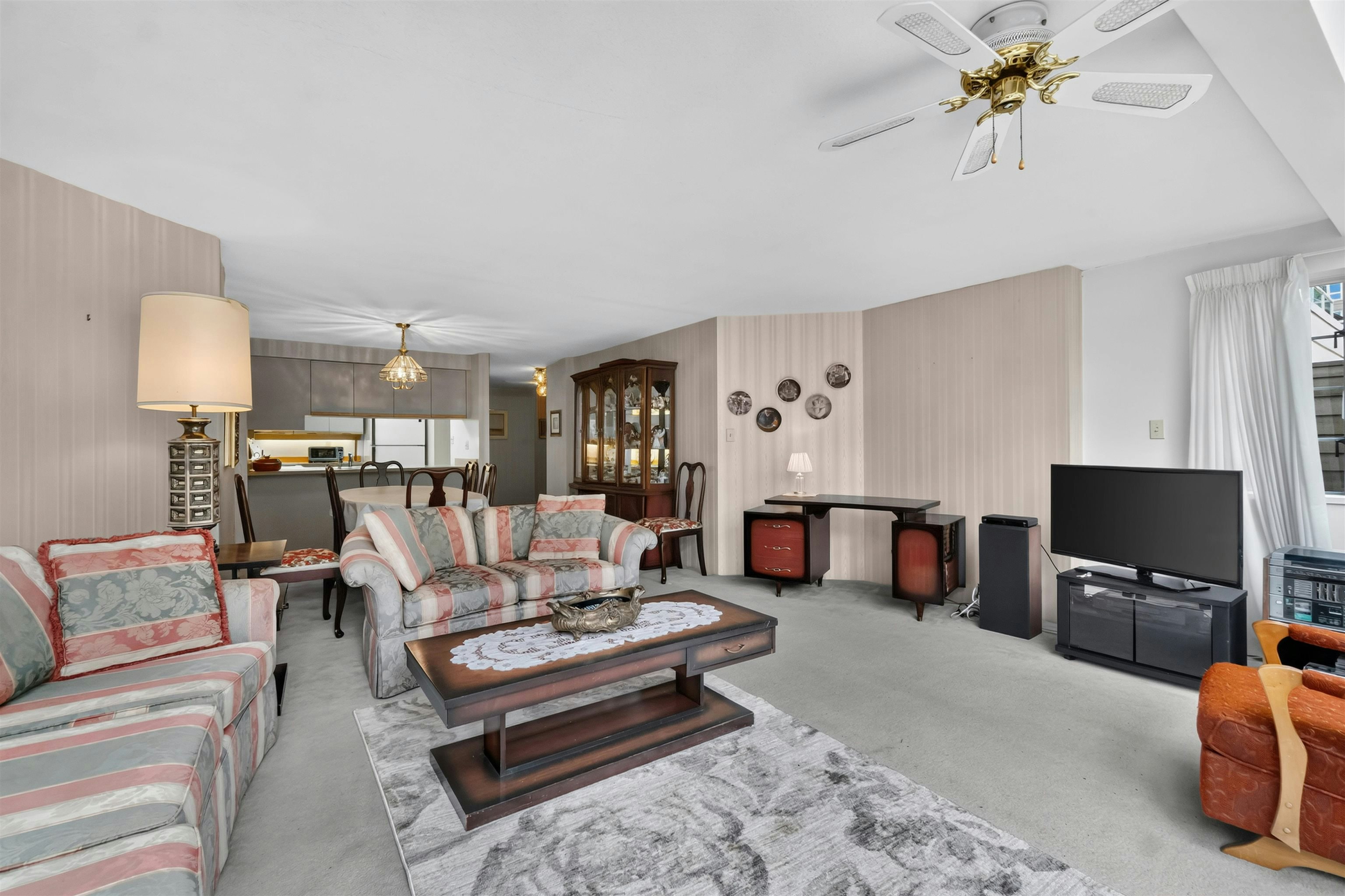 102-3441 Curle Avenue, Burnaby, BC, V5G 4P4 - 9