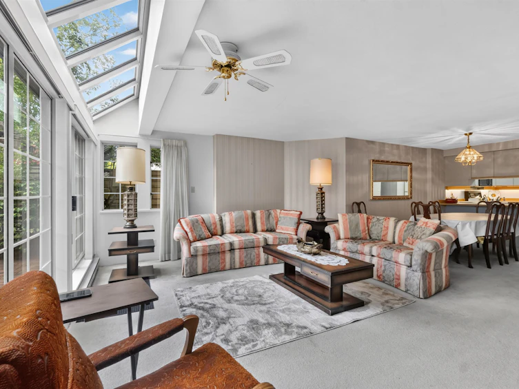 102-3441 Curle Avenue, Burnaby, BC, V5G 4P4 - 6