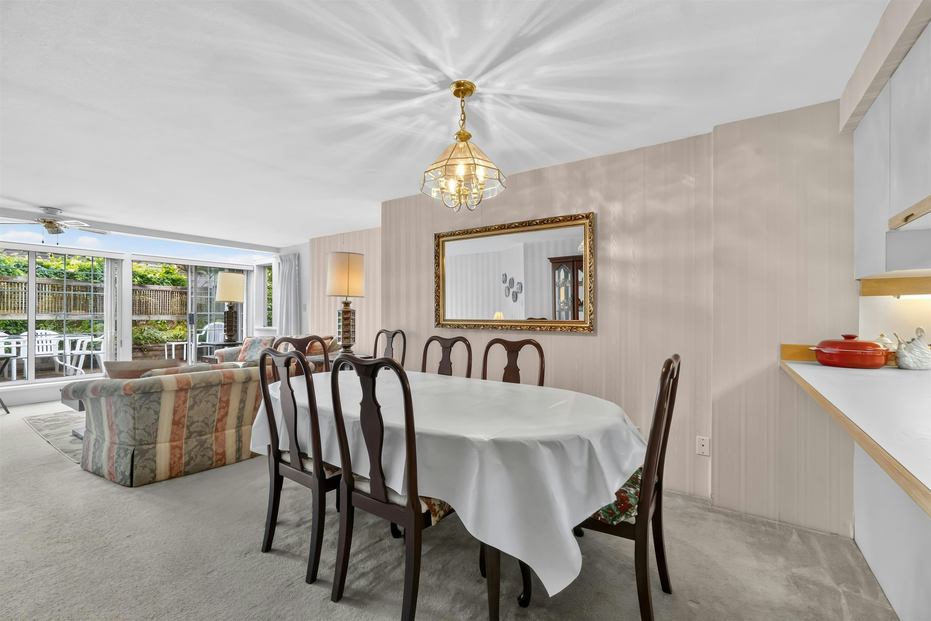 102-3441 Curle Avenue, Burnaby, BC, V5G 4P4 - 14