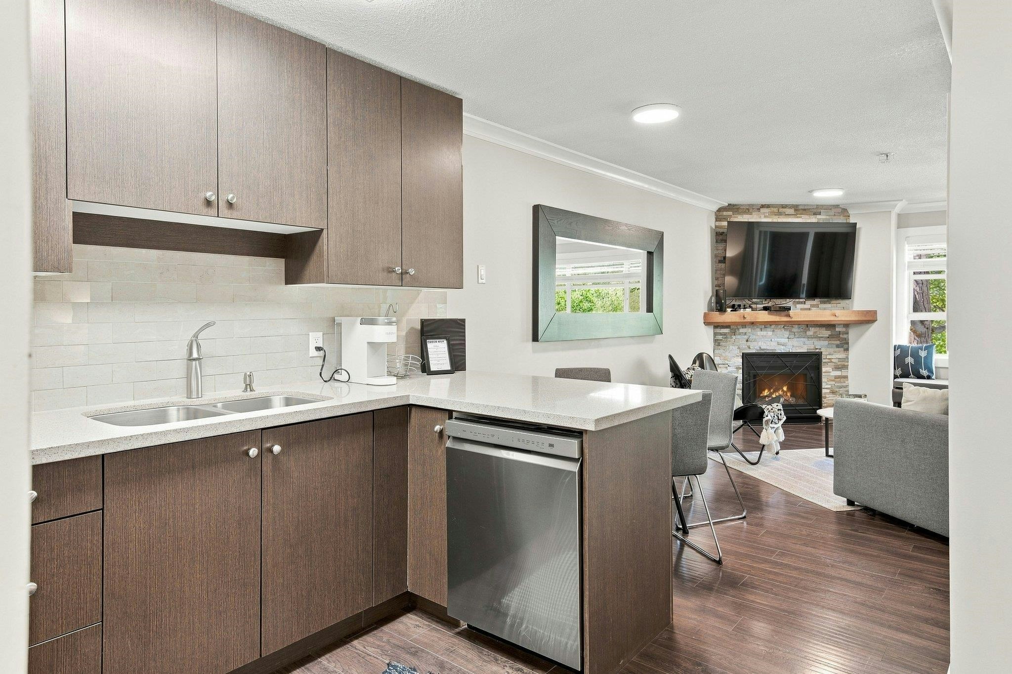 324-4360 Lorimer Road, Whistler, BC, V8E 1A5 - 7