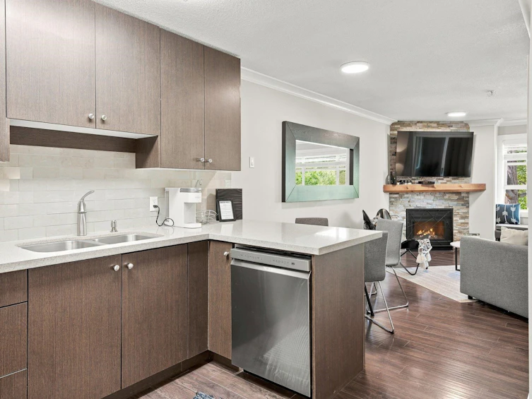 324-4360 Lorimer Road, Whistler, BC, V8E 1A5 - 7