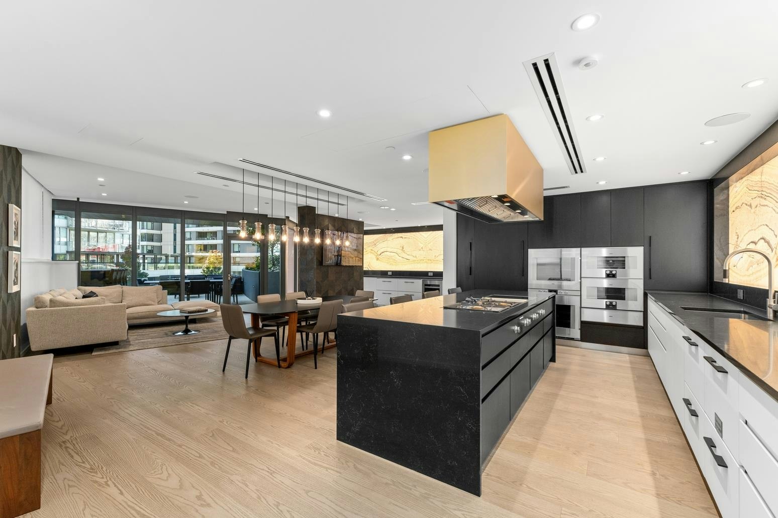 303-1601 Quebec Street, Vancouver, BC, V6A 0J9 - 28