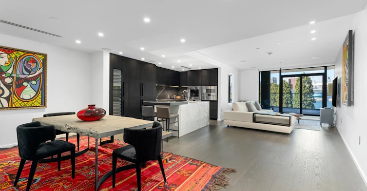 303-1601 Quebec Street, Vancouver, BC, V6A 0J9