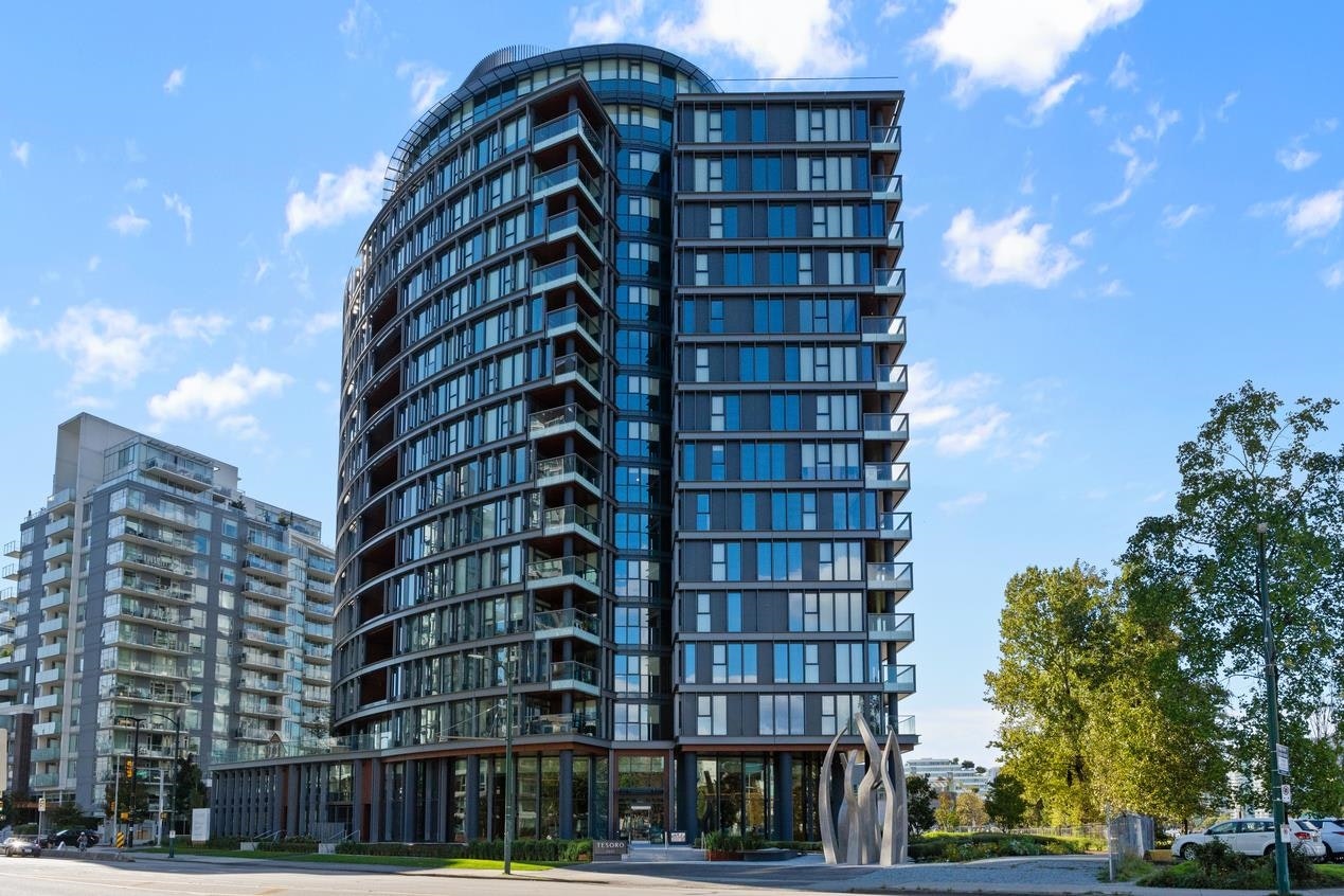 303-1601 Quebec Street, Vancouver, BC, V6A 0J9 - 37