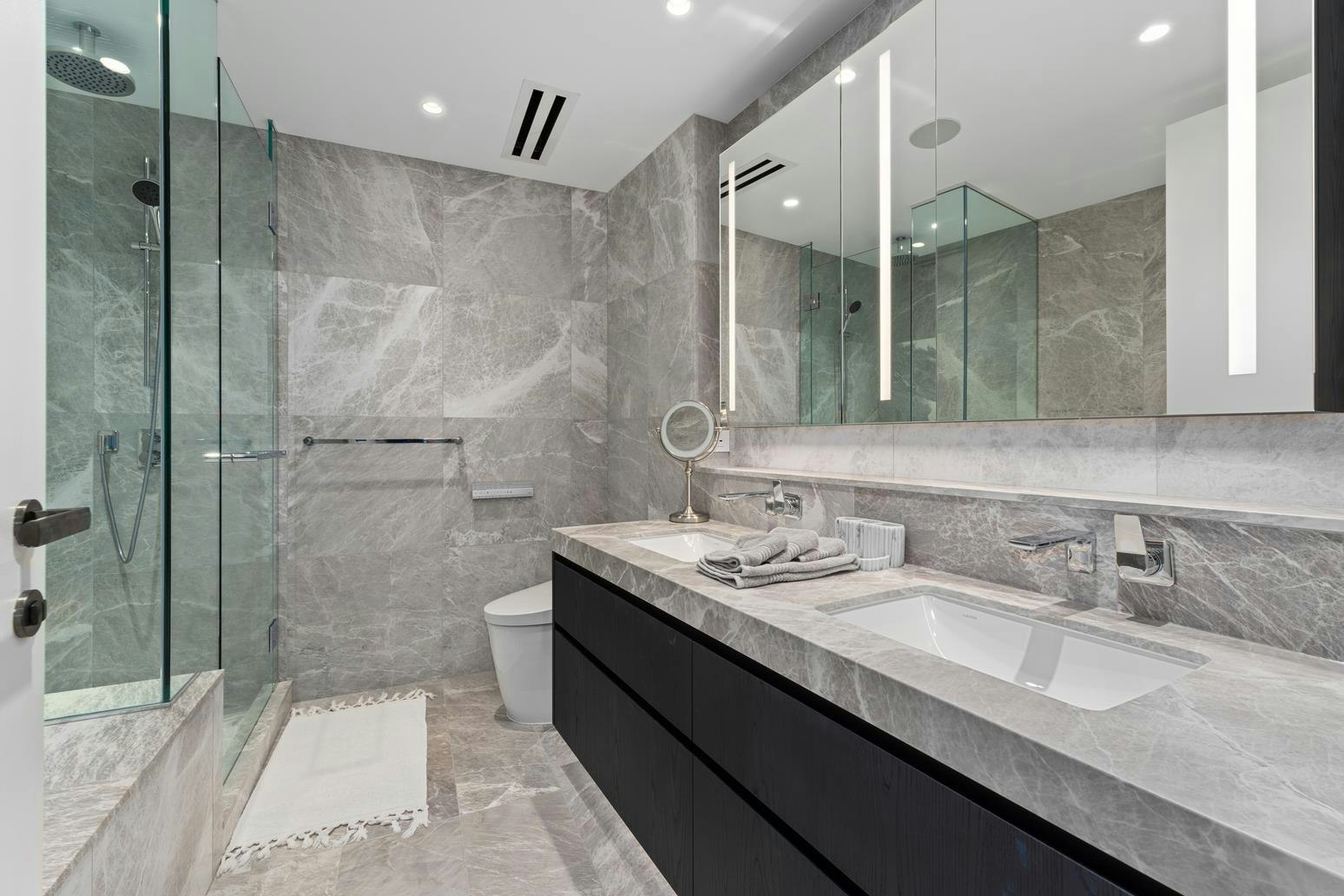 303-1601 Quebec Street, Vancouver, BC, V6A 0J9 - 17