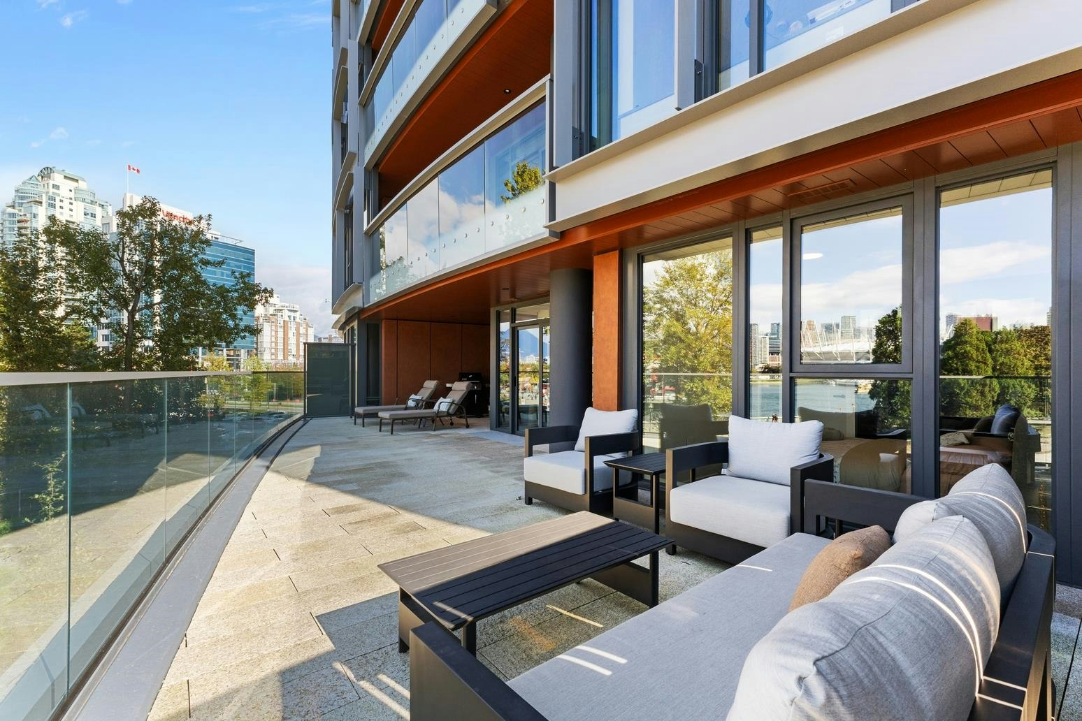 303-1601 Quebec Street, Vancouver, BC, V6A 0J9 - 12