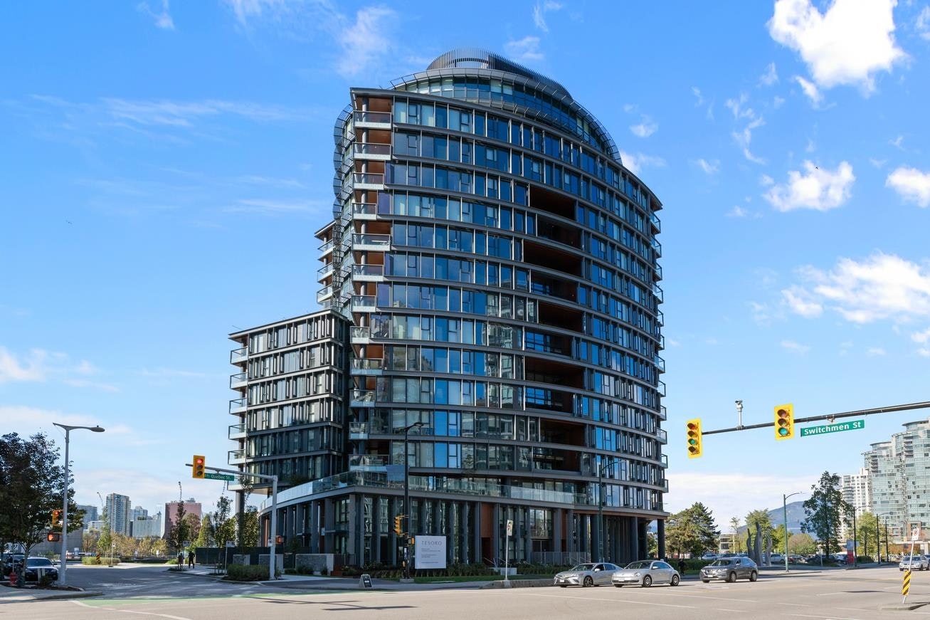 303-1601 Quebec Street, Vancouver, BC, V6A 0J9 - 36