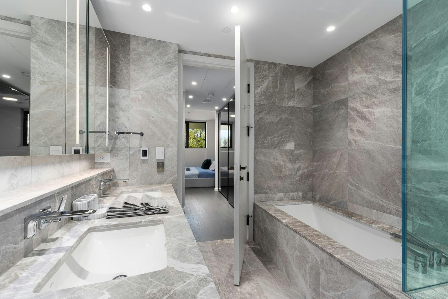 303-1601 Quebec Street, Vancouver, BC, V6A 0J9 - 18