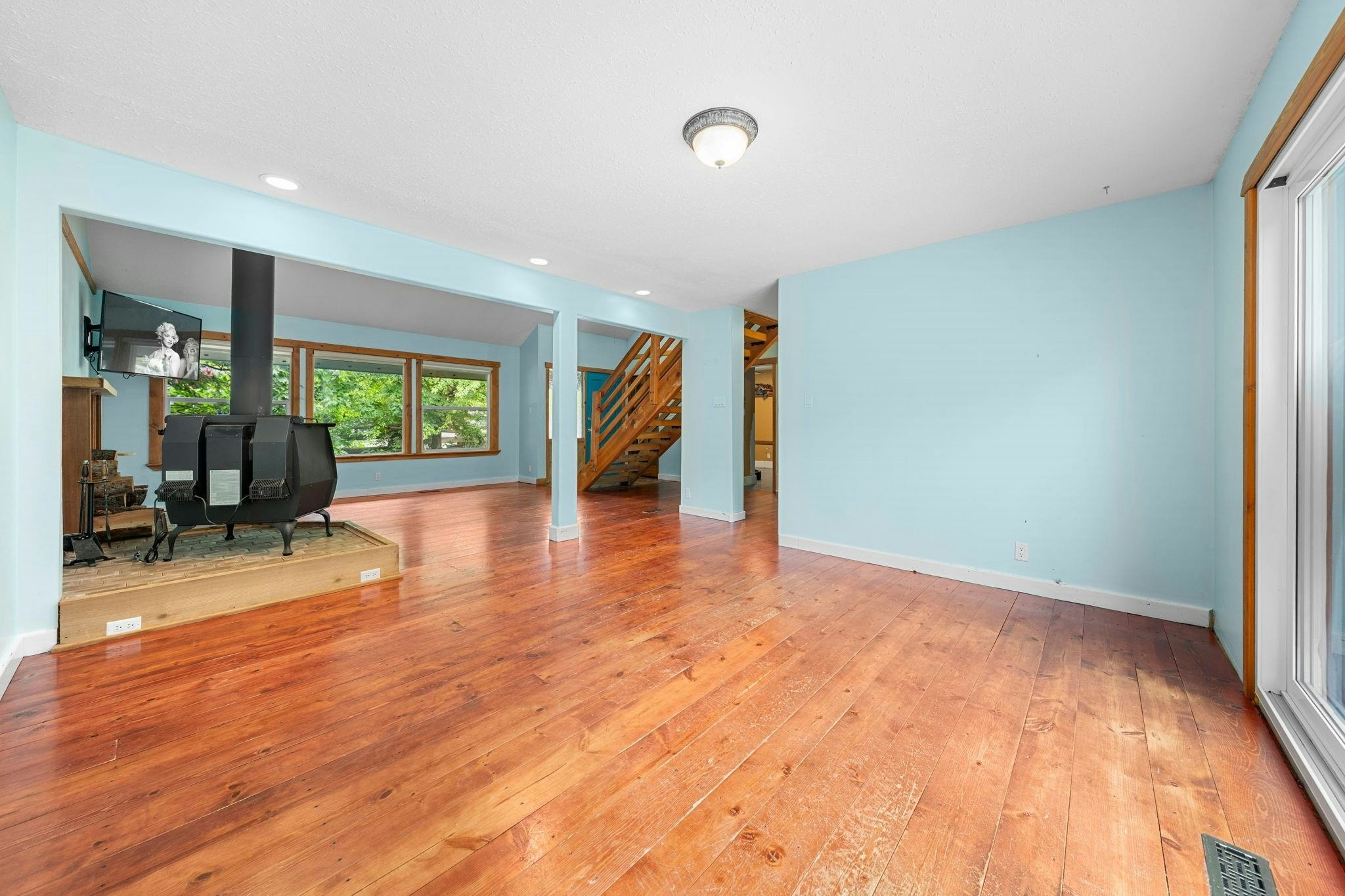 38260 Westway Avenue, Squamish, BC, V8B 0Y5 - 20