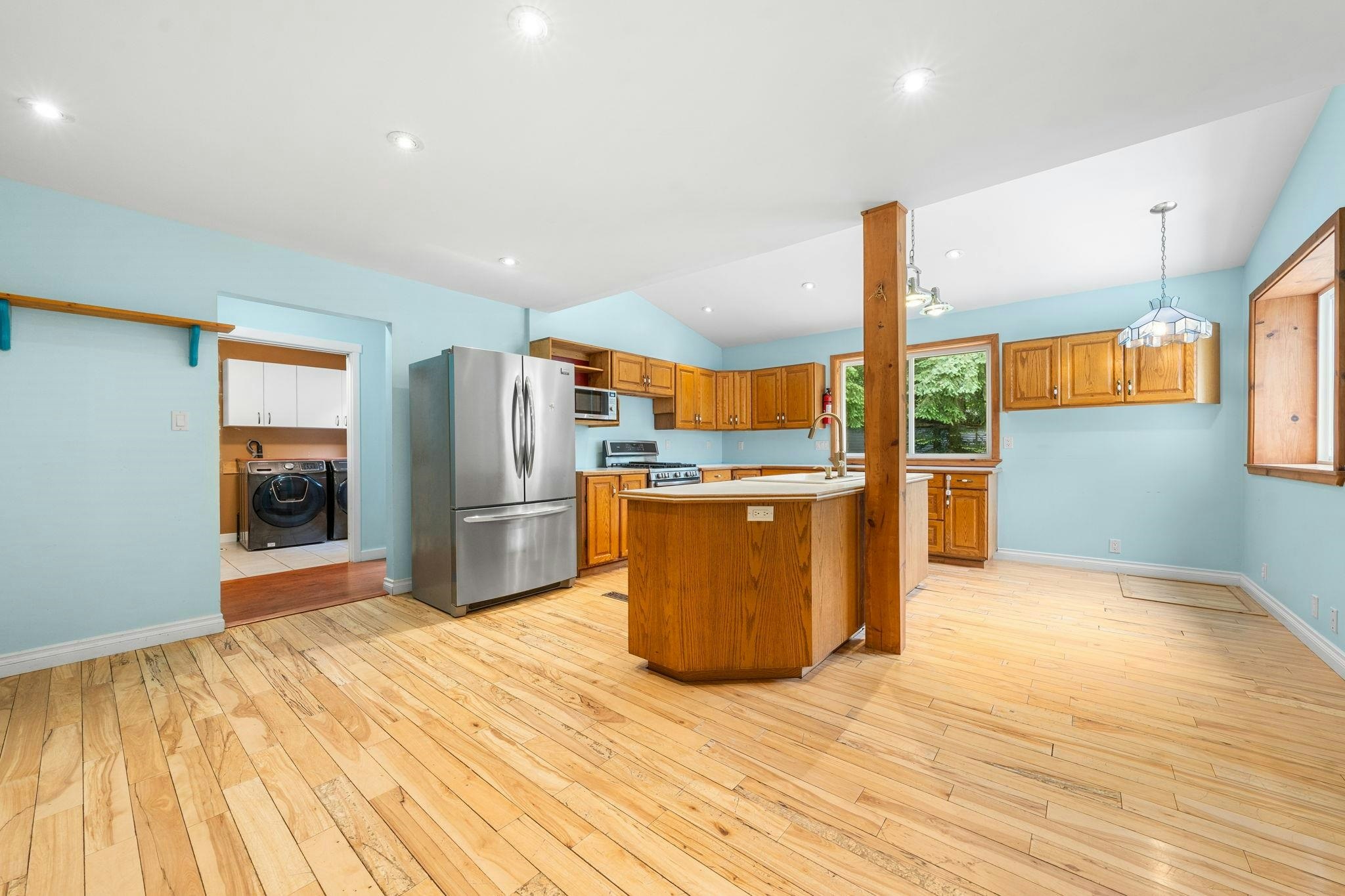 38260 Westway Avenue, Squamish, BC, V8B 0Y5 - 6