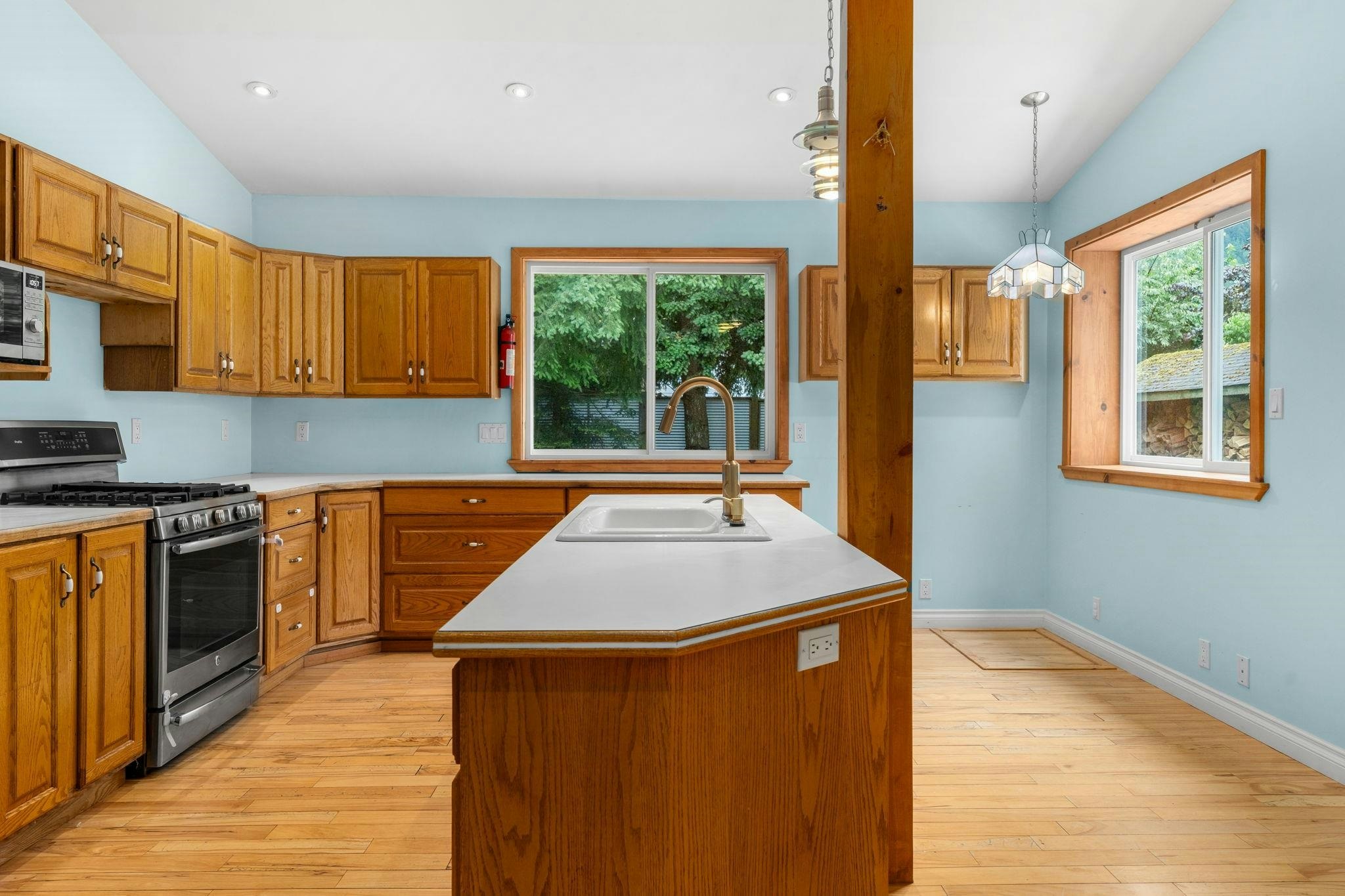 38260 Westway Avenue, Squamish, BC, V8B 0Y5 - 7