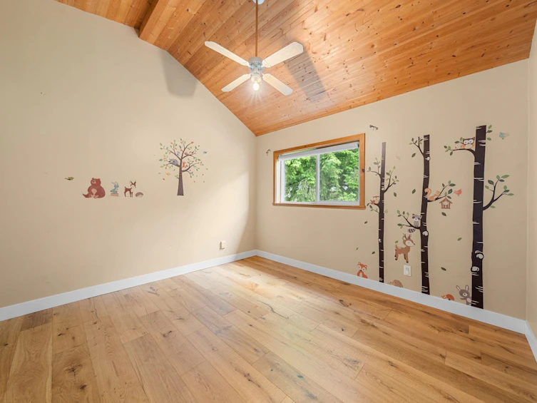 38260 Westway Avenue, Squamish, BC, V8B 0Y5 - 17