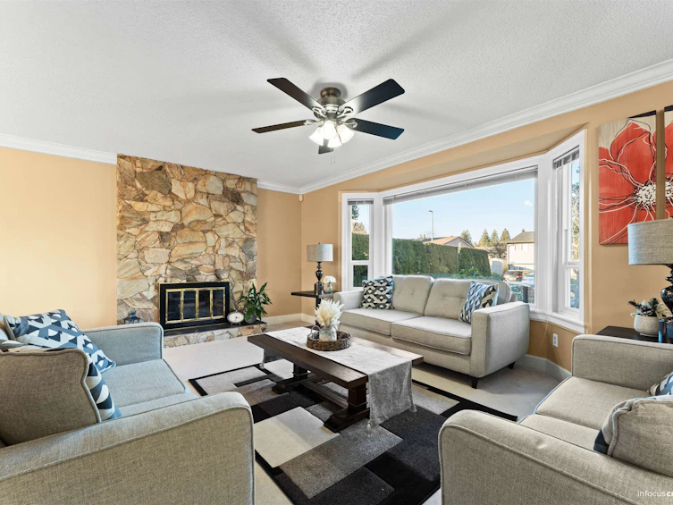 15796 95a Avenue, Surrey, BC, V4N 2L4 - 3