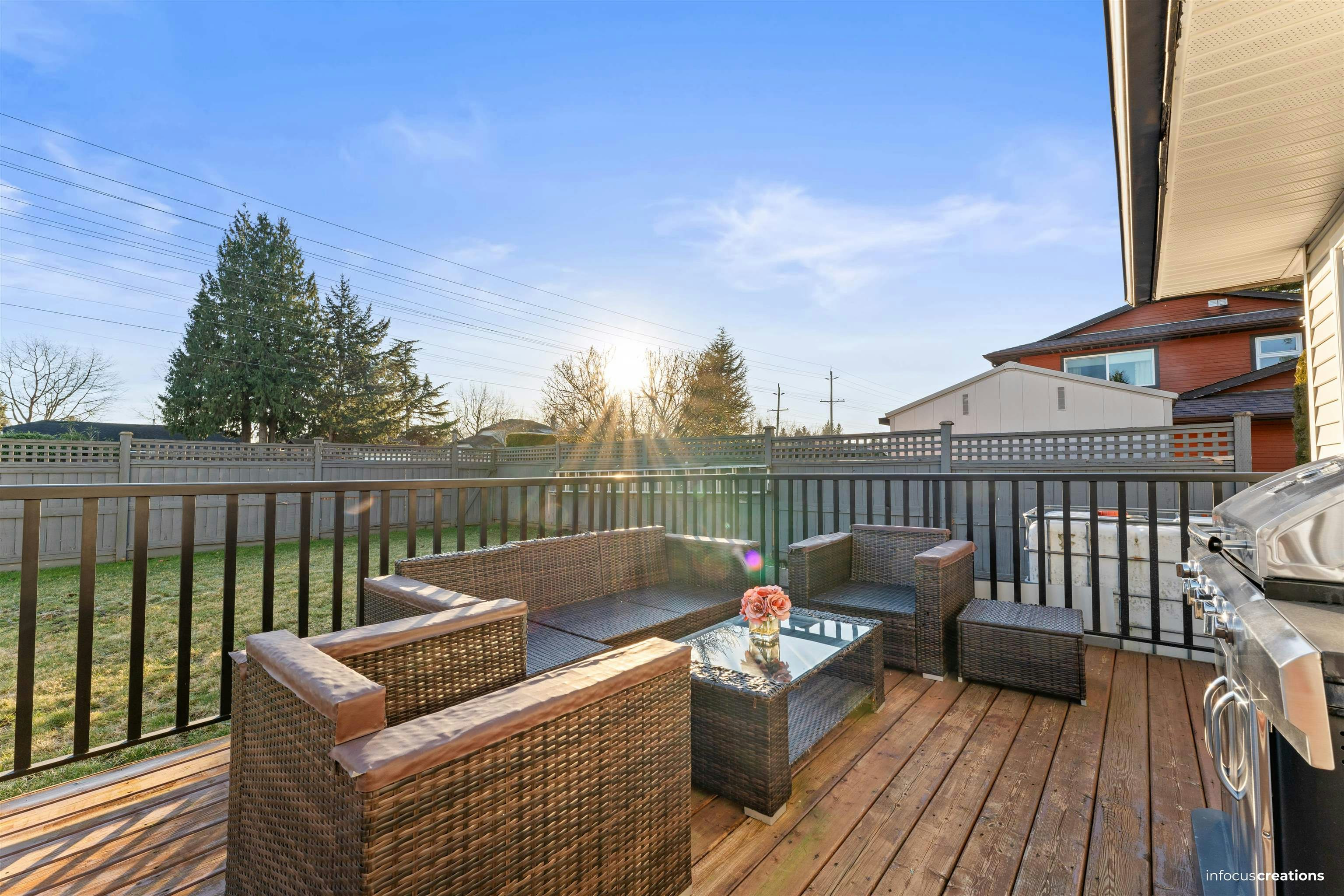 15796 95a Avenue, Surrey, BC, V4N 2L4 - 20
