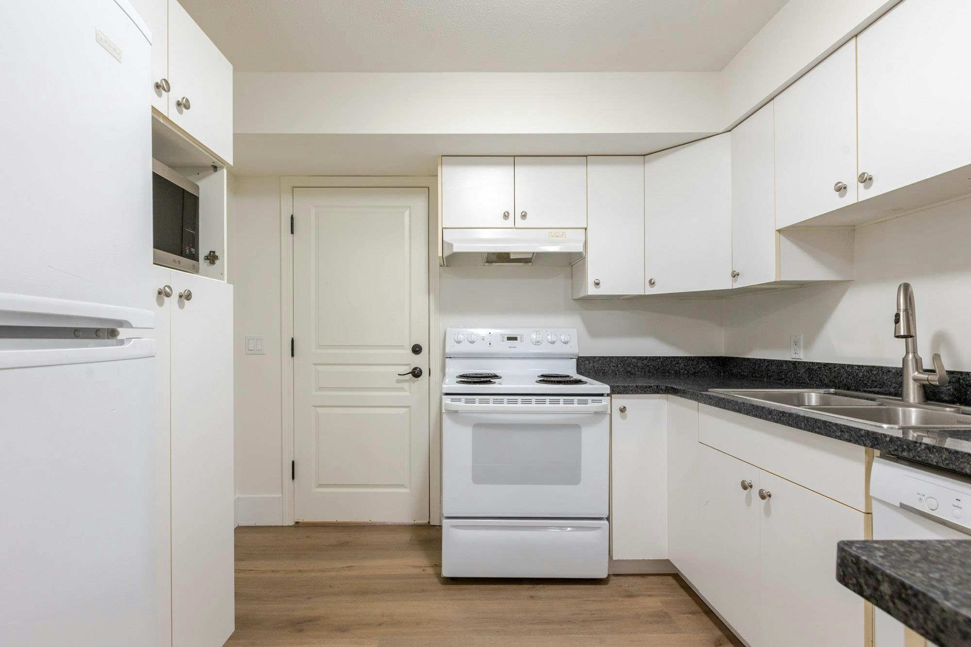 18589 55 Avenue, Surrey, BC, V3S 9E5 - 27