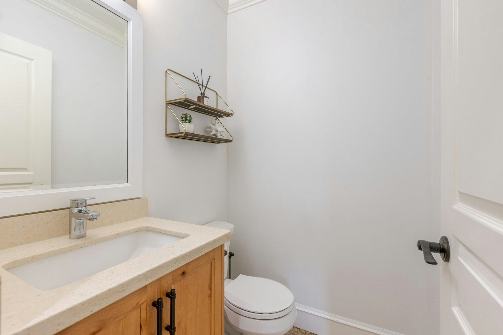18589 55 Avenue, Surrey, BC, V3S 9E5 - 11