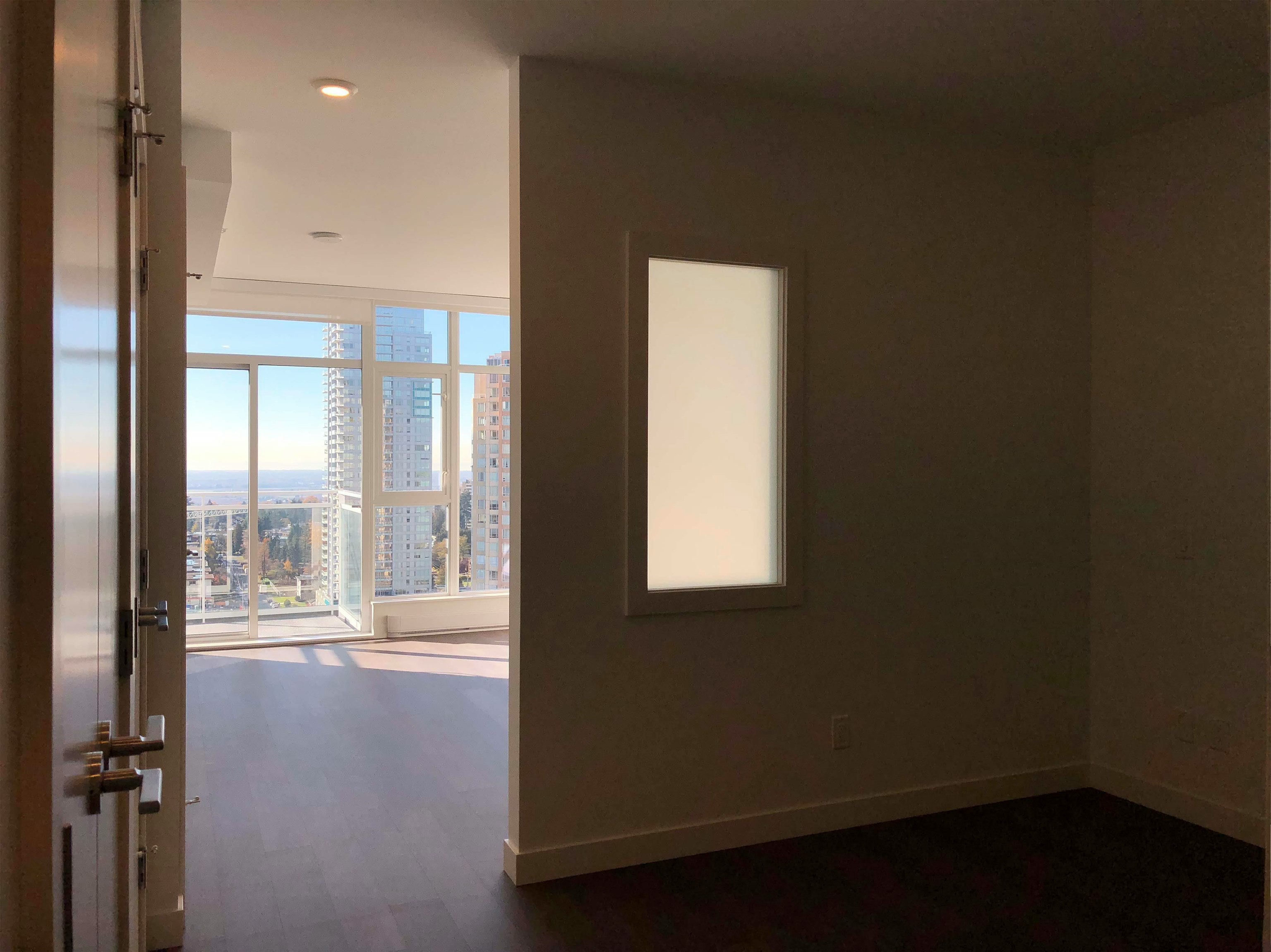 2203-4670 Assembly Way, Burnaby, BC, V5H 0H3 - 11
