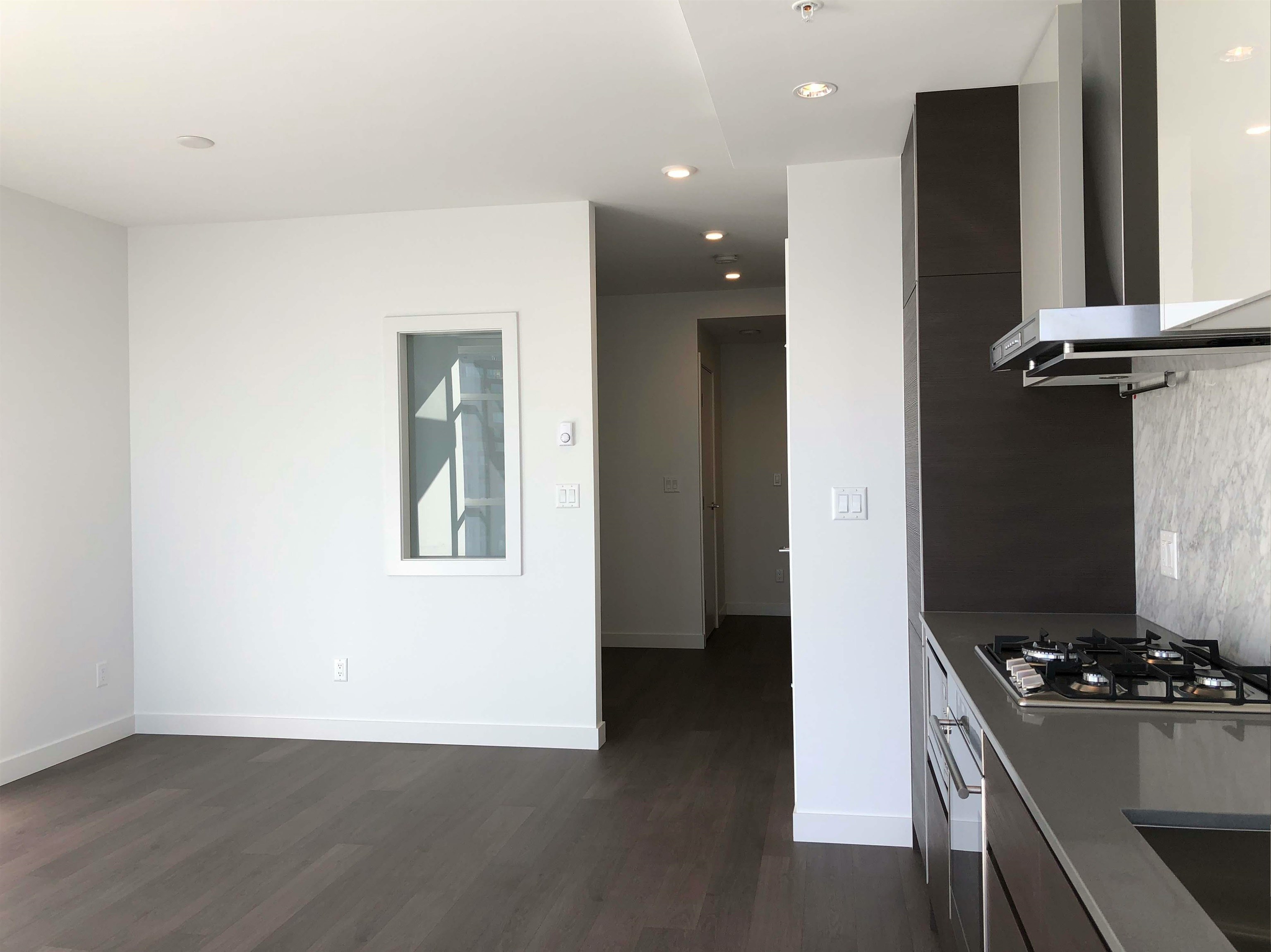 2203-4670 Assembly Way, Burnaby, BC, V5H 0H3 - 5