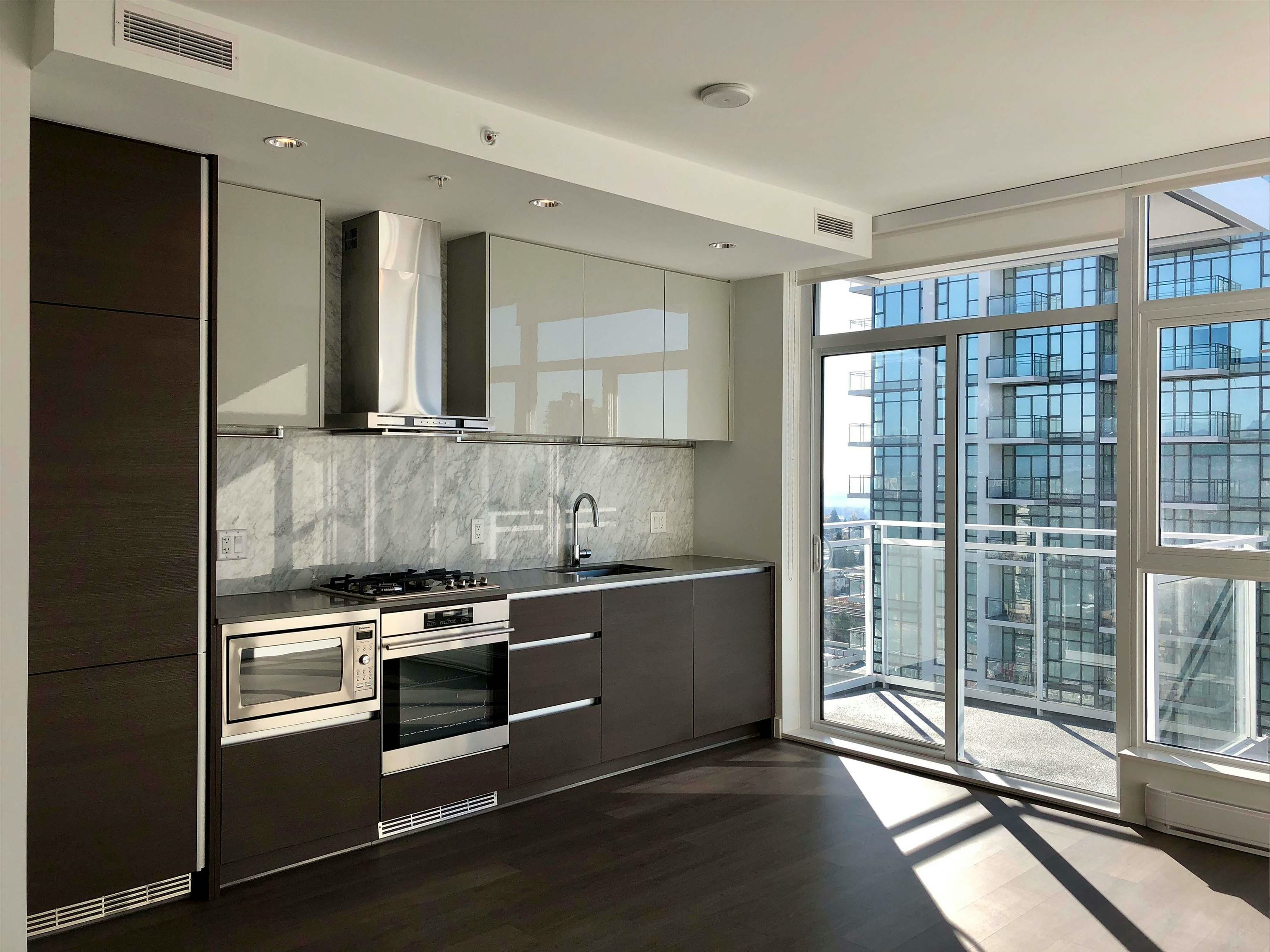 2203-4670 Assembly Way, Burnaby, BC, V5H 0H3 - 2
