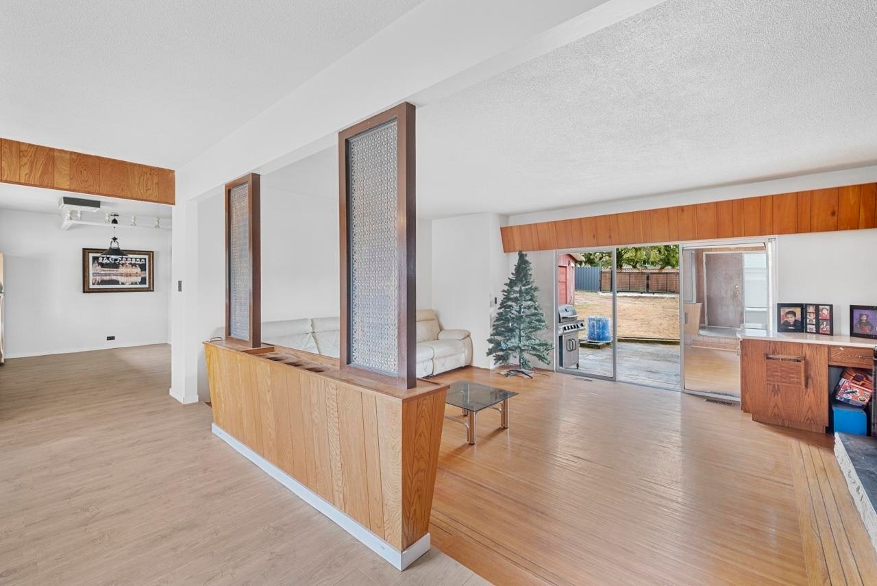 761 Cottonwood Avenue, Coquitlam, BC, V3J 2S8 - 4