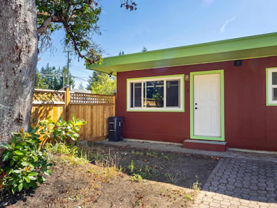 5675 Wharf Road - 4