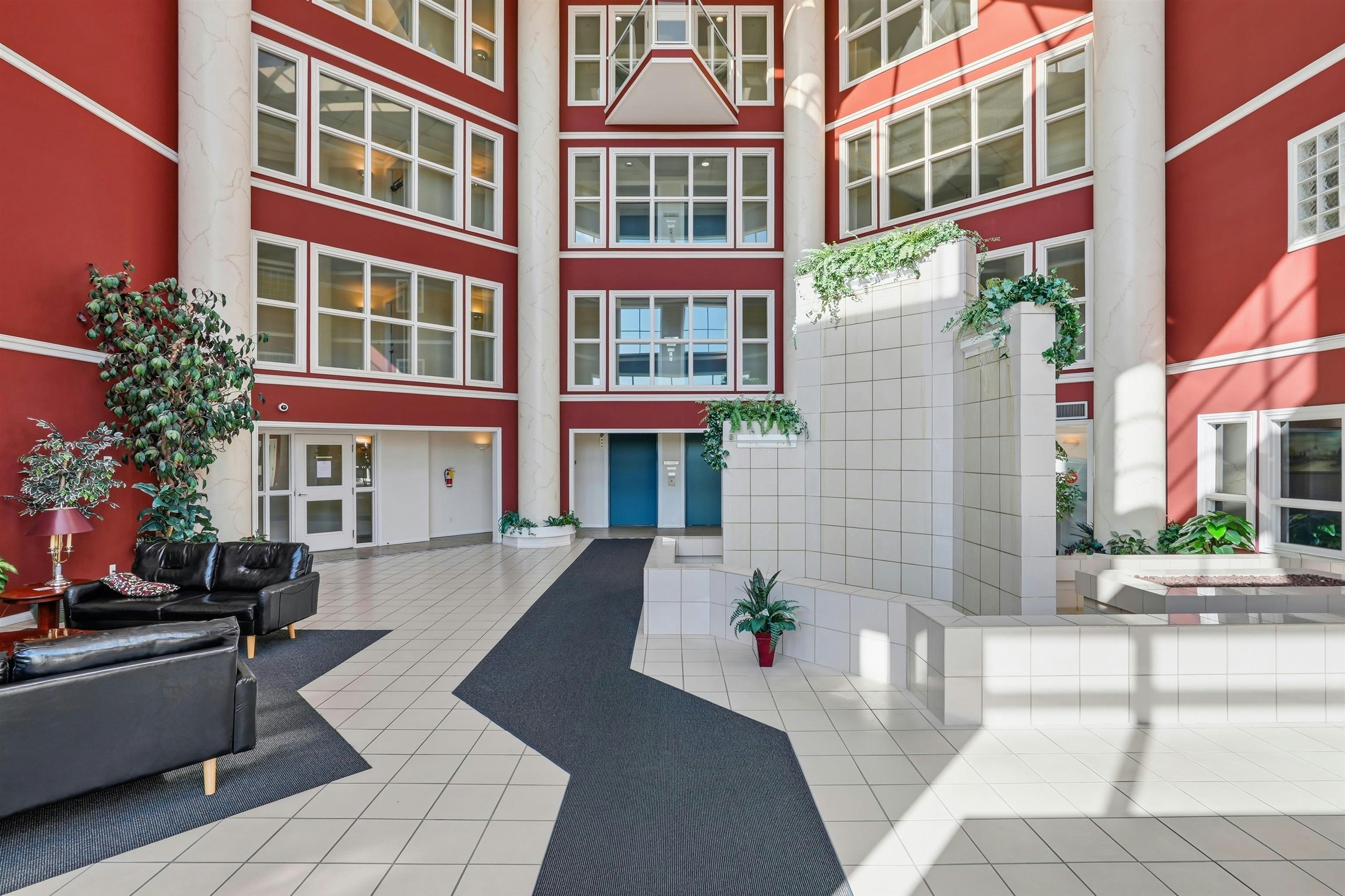 411-2626 Countess Street - 4