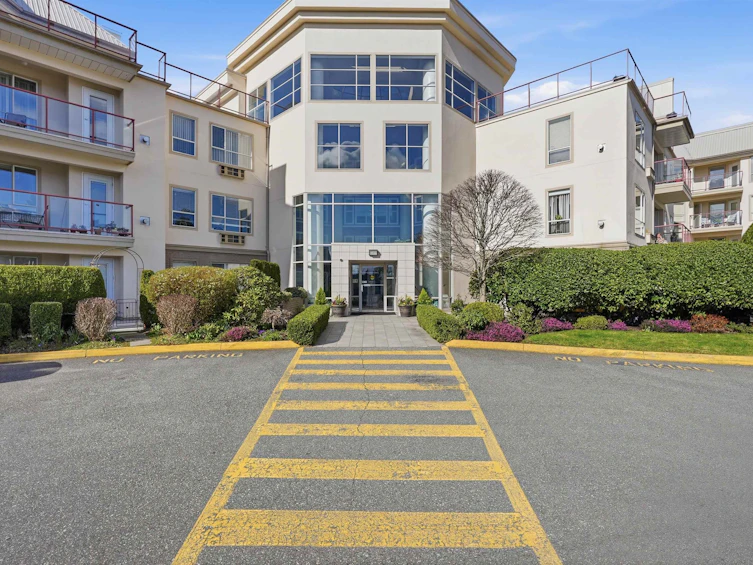 411-2626 Countess Street, Abbotsford, BC, V2T 2V7