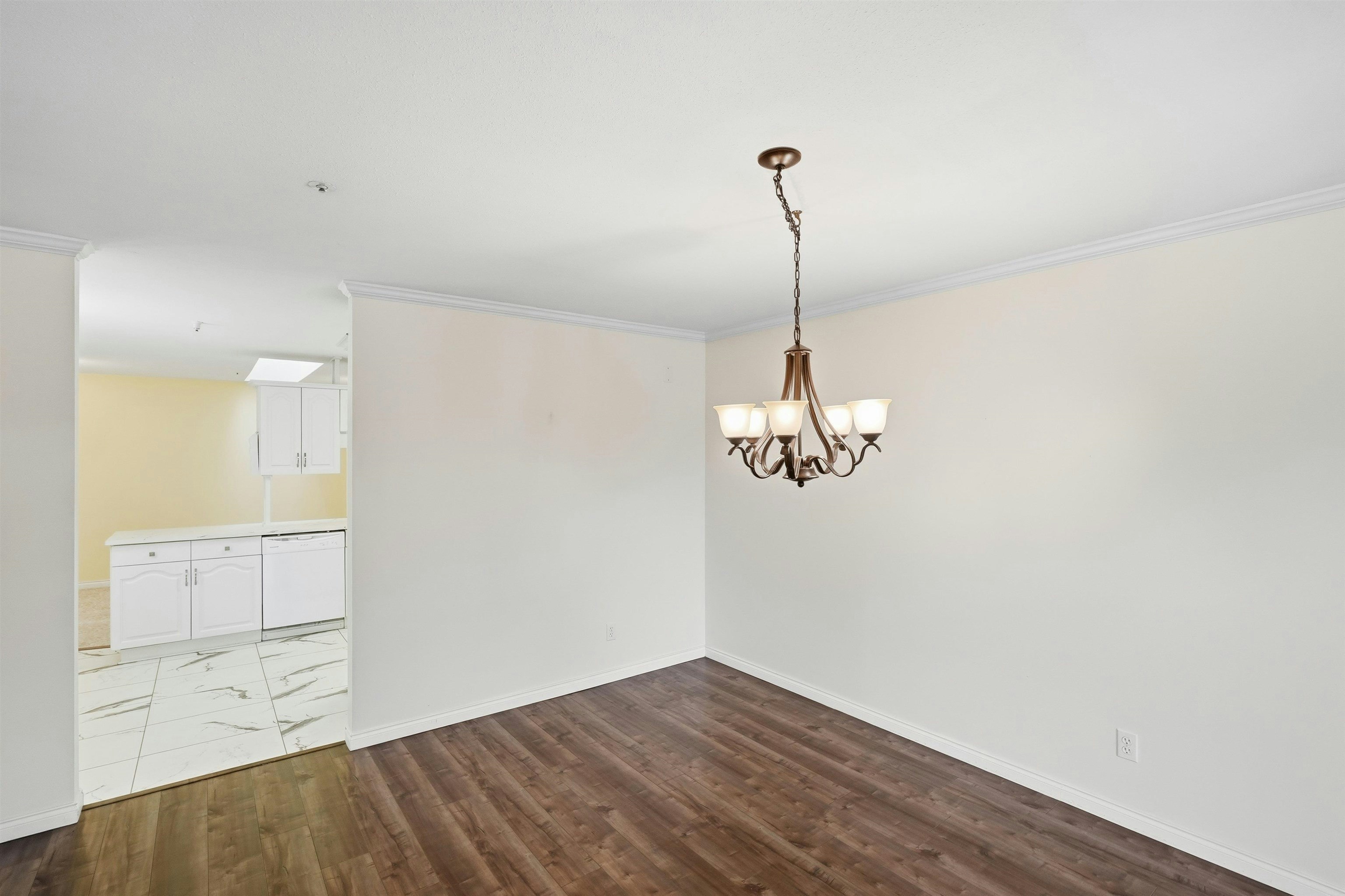 411-2626 Countess Street, Abbotsford, BC, V2T 2V7 - 12