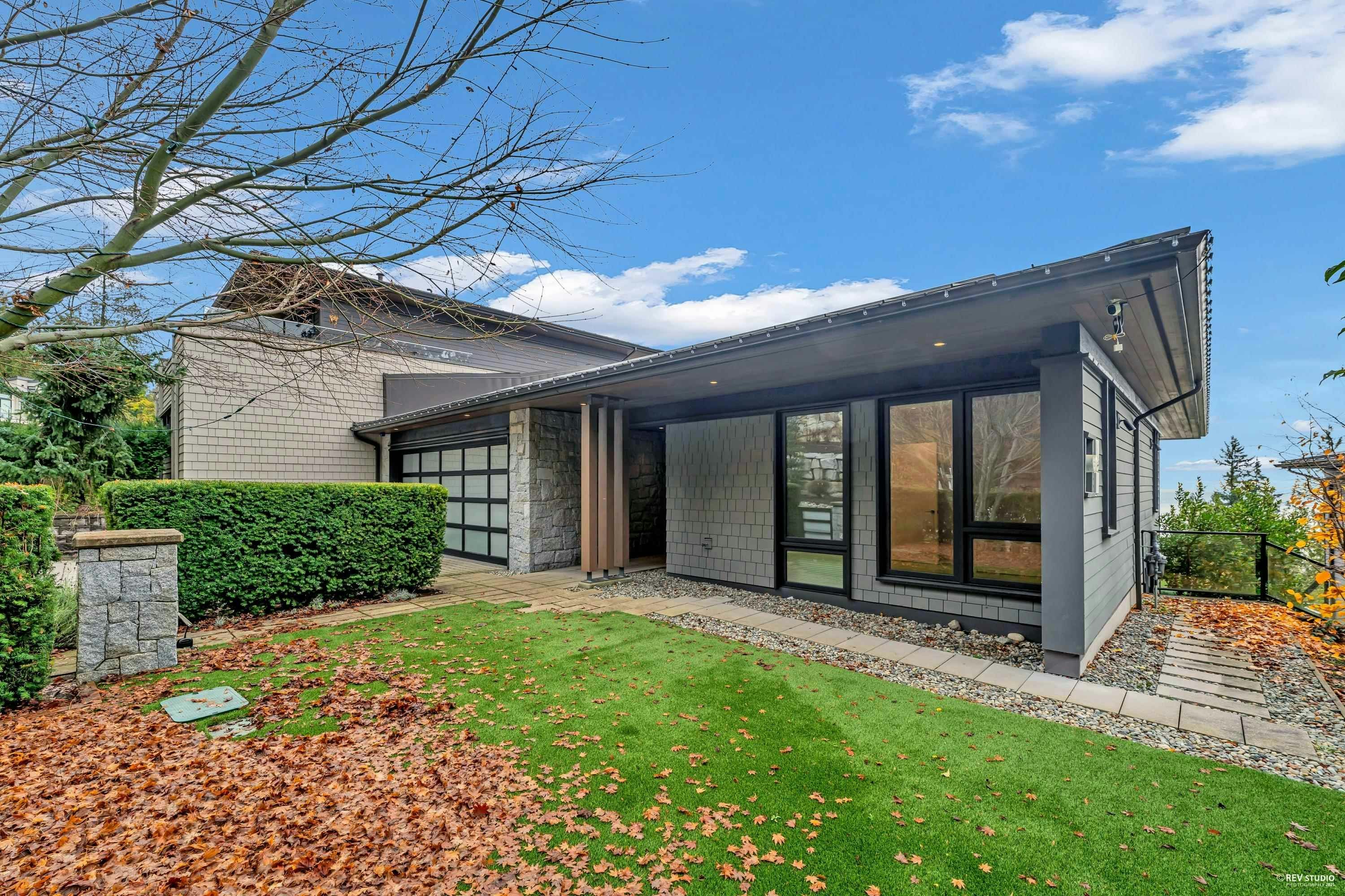 3018 Burfield Place, West Vancouver, BC, V7S 0A9