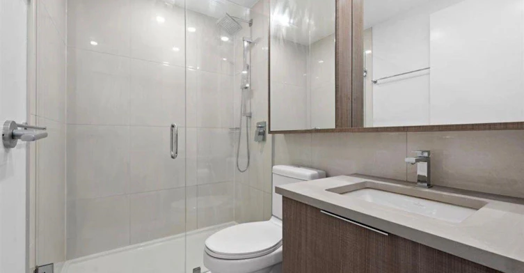13318 104 Avenue, Surrey, BC, V3T 0R2 - 9