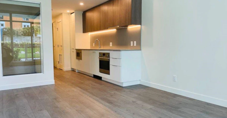 13318 104 Avenue, Surrey, BC, V3T 0R2 - 3